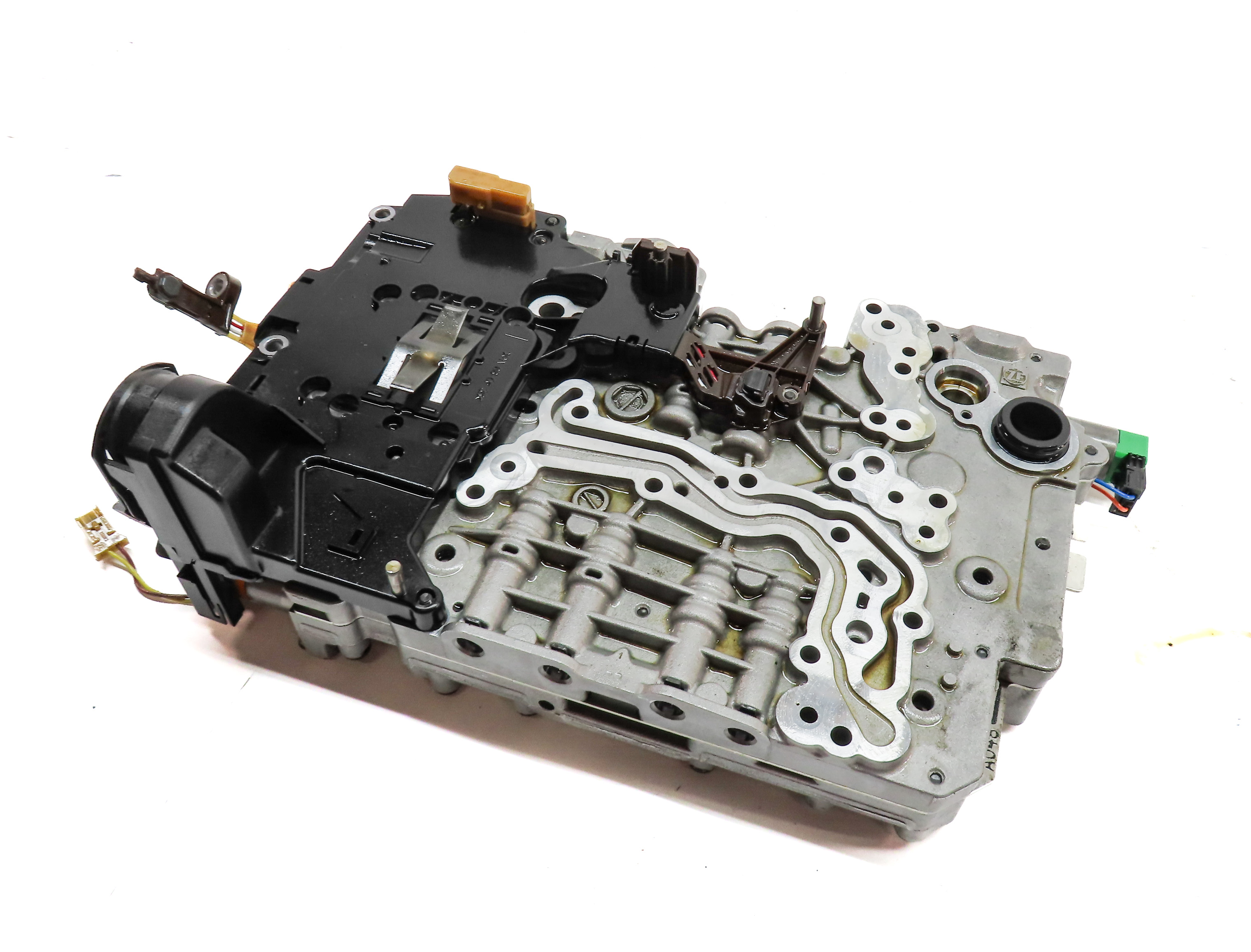 2013-2014 BMW 328Xi X3 (F25 F30) 2.0L TURBO 8HP-45 TRANSMISSION VALVE BODY — exact item pictured